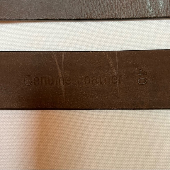 Timberland Men's Genuine Leather Belt Sz. 40 Brown Classic Casual Everyday - Picture 4 of 4